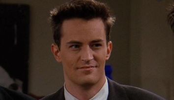 Vă mai amintiți de Chandler din serialul Friends? Matthew Perry este de nerecunoscut pe străzile din Los Angeles