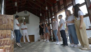 Visuri la cheie, 30 octombrie. Echipa îl vizitează pe Traian Popa, tatăl cu trei copii pe care l-au ajutat în urmă cu șase ani! Alături de arhitecți va fi și familia Bosoiu: „A făcut un lucru minunat”