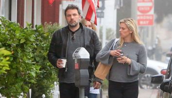 Ben Affleck s-a despărțit de două ori de aceeași iubită, în mai puțin de un an