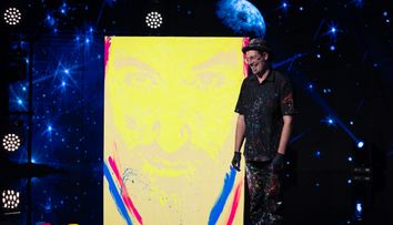 Românii au talent, 1 martie. Quim Moya, creativitate fără granițe, pe pânză! Artistul a desenat chipul lui Smiley: „Sunt invidioasă că nu m-a ales pe mine”