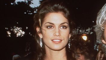 Fiica lui Cindy Crawford nu mai arata ca o fetita. Kaia isi intrece celebra mama in frumusete. Cum a fost surprinsa