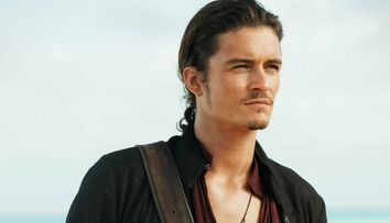 Orlando Bloom s-a vopsit blond. Cum arata la 40 de ani celebrul actor