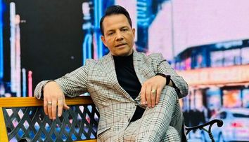 Jean de la Craiova, prins pe picior greșit chiar de soția lui. I-a deschis chiar ea ușa amantei, după ce s-au trezit cu ea la ei acasă: „A venit la mine împreună cu mama ei”