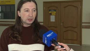 „De trei ani vreau să fiu Irina”. Povestea unei persoane transgender care s-a ciocnit de refuzul autorităților de a-i schimba buletinul