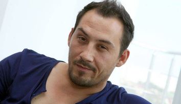 Stefan Stan lanseaza un nou single. Asculta aici piesa 