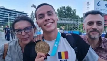 Ce cursuri a făcut mama lui David Popovici pentru a sprijini cariera fiului său. Puțini părinți ar face asta