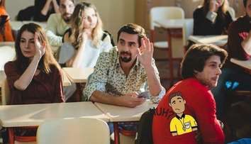 Serialul care îți va înveseli toamna este acum si pe Instagram. Rămâi cu ochii pe #Triplusec!