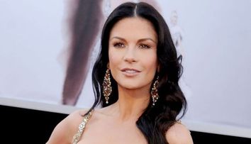 Catherine Zeta-Jones, in pragul anorexiei. Cat de mult a slabit actita dupa despartirea de Michael Douglas