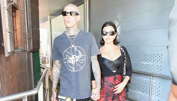 Kourtney Kardashian s-a logodit cu Travis Barker. Bruneta a avut parte de o cerere în căsătorie ca-n povești