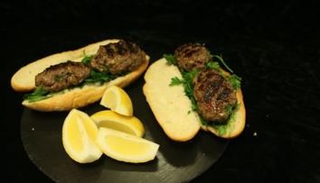 Un kebab delicios, cum nu o sa mananci niciodata la fast food. Incearca o reteta altfel, de la Chef Catalin Scarlatescu