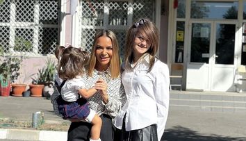 Și-a întrecut mama în înălțime! Fiica Andreei Antonescu, elevă în al doilea an în România: până în 2023 a învățat în SUA