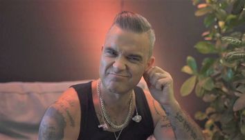 Robbie Williams, interviu în exclusivitate pentru PRO TV: ”În România, m-am simțit ca Michael Jackson”