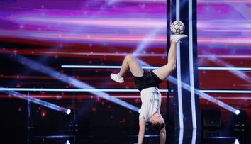 Românii au talent, 6 februarie 2026: Denis Popovinchenko a ridicat juriul în picioare cu momentul său extraordinar de freestyle cu mingea. Andi: „Nici în imaginația mea nu e posibil așa ceva”