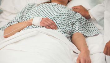 S-a vindecat de cancer cu un remediu facut chiar de el. Nimeni nu a crezut ca se poate asa ceva