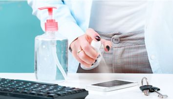 Un studiu efectuat într-un spital arată în ce măsură noul coronavirus se poate transmite prin obiecte contaminate