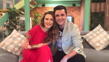 Adela Popescu s-a intors la Vorbeste lumea alaturi de Cove