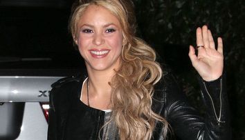 Shakira, Gerard Pique si fiul lor, intr-o fotografie care valoreaza mai mult decat 1.000 de cuvinte