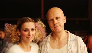 Dana Rogoz, in culmea fericirii! A fost aleasa dintre 40 de actrite sa joace intr-un film strain alaturi de un actor de Oscar