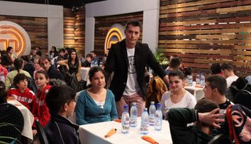 Razvan Fodor, un adevarat crai. Le-a fascinat pe pustoaicele invitate la 
