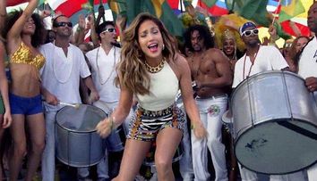 Piesa pe care o vei auzi peste tot in aceasta vara. Pitbull si Jennifer Lopez lanseaza imnul Campionatului Mondial de Fotbal. Da-i PLAY aici