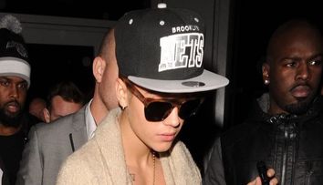 A uitat-o deja pe Selena Gomez. Cum arata noua iubita a lui Justin Bieber, o mulatra super sexy: FOTO