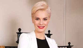 Anca Alungulesei, terapeut în nutriție, a creat o metodă revoluționară de slăbit, fără numărat calorii sau sport