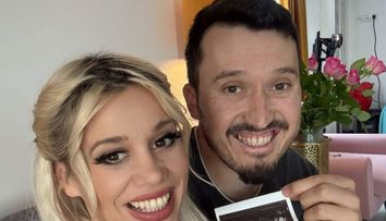 Cum arată Anisia Gafton însărcinată în aproape 5 luni: „Cam atât mi-a crescut!”. Vedeta a publicat primele imagini cu burtica de gravidă