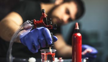 Merita vazute! Cele mai tari tatuaje inspirate din filme. Care e preferatul tau?