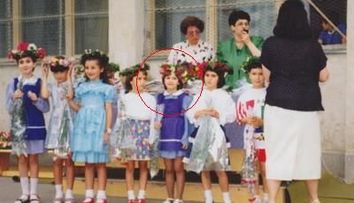 Ce vedeta din Romania este in aceasta poza? FOTO