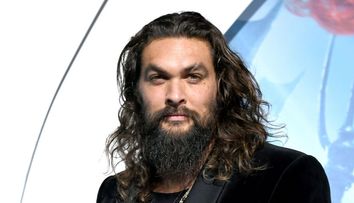 Jason Momoa, gest emoționant pentru un băiețel bolnav de cancer. Ce cadou i-a făcut