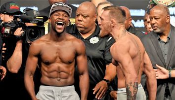 VIDEO Asta înseamnă să fii mafiot: Floyd Mayweather a aruncat cu bani într-un club de noapte