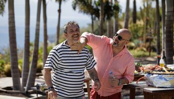 Chefii își iau zborul în Tenerife: „Pe noi nu ne-a lăsat Dumnezeu cu aripi…”  Pe drumul gustului, în această seară, de la ora 21:30, la PRO TV!