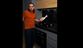Sebastian Coțofană recomandă produsele CIF în cel mai amuzant, sincer și...strălucitor mod