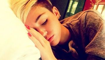 Miley Cyrus, ingrijorator de slaba. Imaginile care i-au alertat pe fanii tinerei cantarete