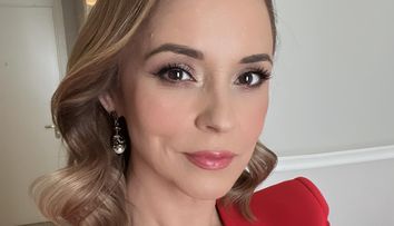 Andreea Marin a recunoscut că s-a luptat cu depresia. Fosta prezentatoare a trecut prin momente cumplite din cauza bolii: „Ajungi să te gândești rău vizavi de viața ta”