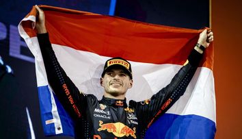 Cadou de 2 milioane de euro! Ce mașină și-a cumpărat Max Verstappen după ce a devenit campion mondial