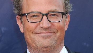 Decizie în cazul morții lui Matthew Perry! Asistentul personal, care i-a administrat ketamină inclusiv în ziua decesului, a fost condamnat la închisoare. Câți ani a primit