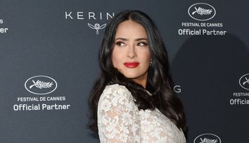 Salma Hayek a oferit o solutie controversata pentru eliminarea diferentelor salariale de la Hollywood
