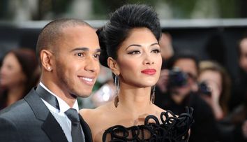 Cu cine se consoleaza Lewis Hamilton dupa despartirea de Nicole Scherzinger. Bruneta e devastata