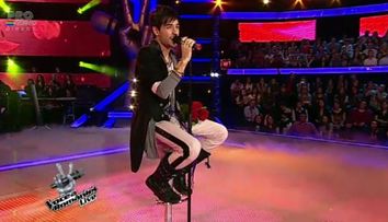 Latura romantica a celui mai nebun rocker de la VOCEA ROMANIEI! <span style=