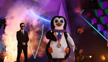 Pinguinul face dezvăluiri impresionante la Masked Singer: 