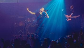 Minelli face senzație în America de Nord și anunță lansarea unui nou album - “Mixed Feelings”: “Energia publicului american este wow!”