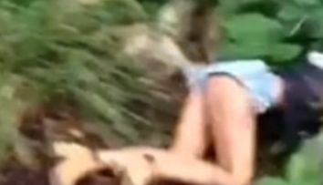 Farsele pe care un australian i le face iubitei sale s-au viralizat. Au fost urmarite de 22 milioane de oameni. VIDEO