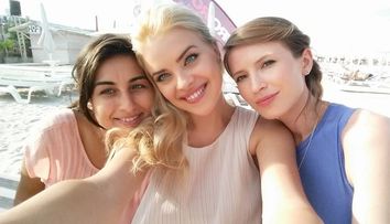 Asa mama, asa fiica. Uite de la cine a mostenit iubita lui Marius Moga frumusetea