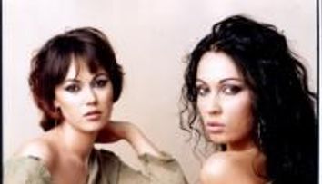 Formau cel mai sexy duo din muzica românească în anii 2000. Cum arată în prezent Anca Florescu, colega Nicoletei Luciu