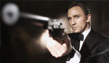 A fost ales noul James Bond și nu e niciunul din numele mari care s-au vehiculat! Cine e actorul căruia i s-a oferit oficial rolul