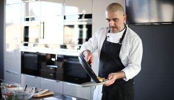 La ”Umami: al 5-lea gust”, Răzvan Exarhu ne dezvăluie secretele unui preparat savuros