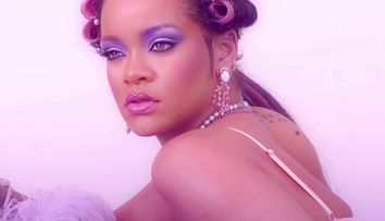 Rihanna, în lenjerie intimă. Imaginile care ”au dat foc” internetului