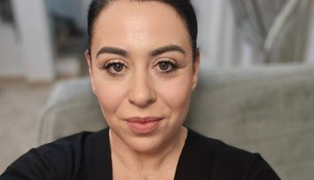 Dovada că Oana Roman întoarce banii cu lopata! Vedeta și-a cumpărat un bolid de lux, mai scump decât avansul pentru o locuință. Cât a plătit pentru bijuteria pe patru roți: „După muncă și răsplată”