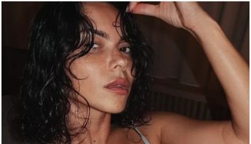 Inna, imaginea perfecțiunii în costum de baie.  „Nu mă judecați ...”